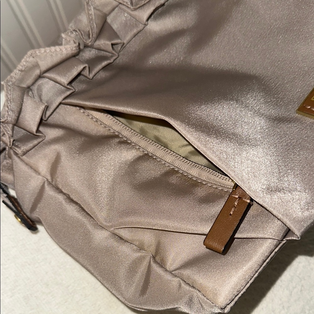 Tumi Enna Large ruffled Travel Pouch Taupe Cosmetics Bag - Picture 9 of 13